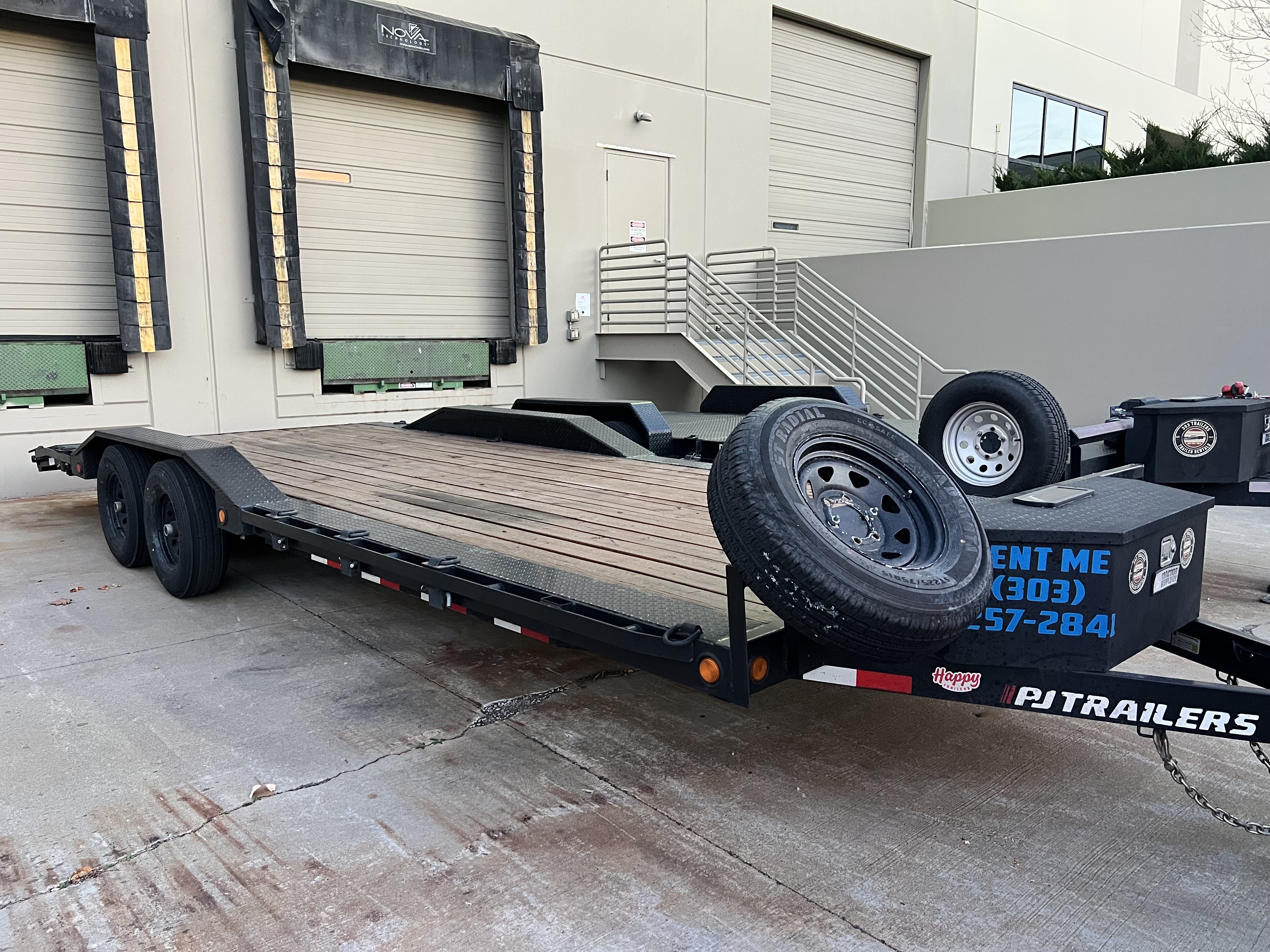 8x22 Drive Over Fender Car Hauler thumbnail view 3 - car hauler trailer rental